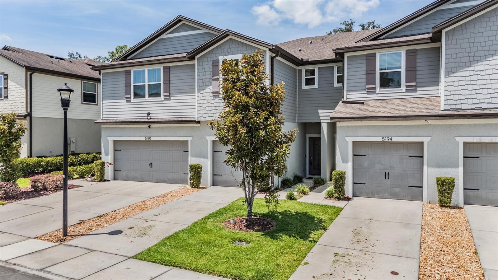 REGO PALMS - Residential
