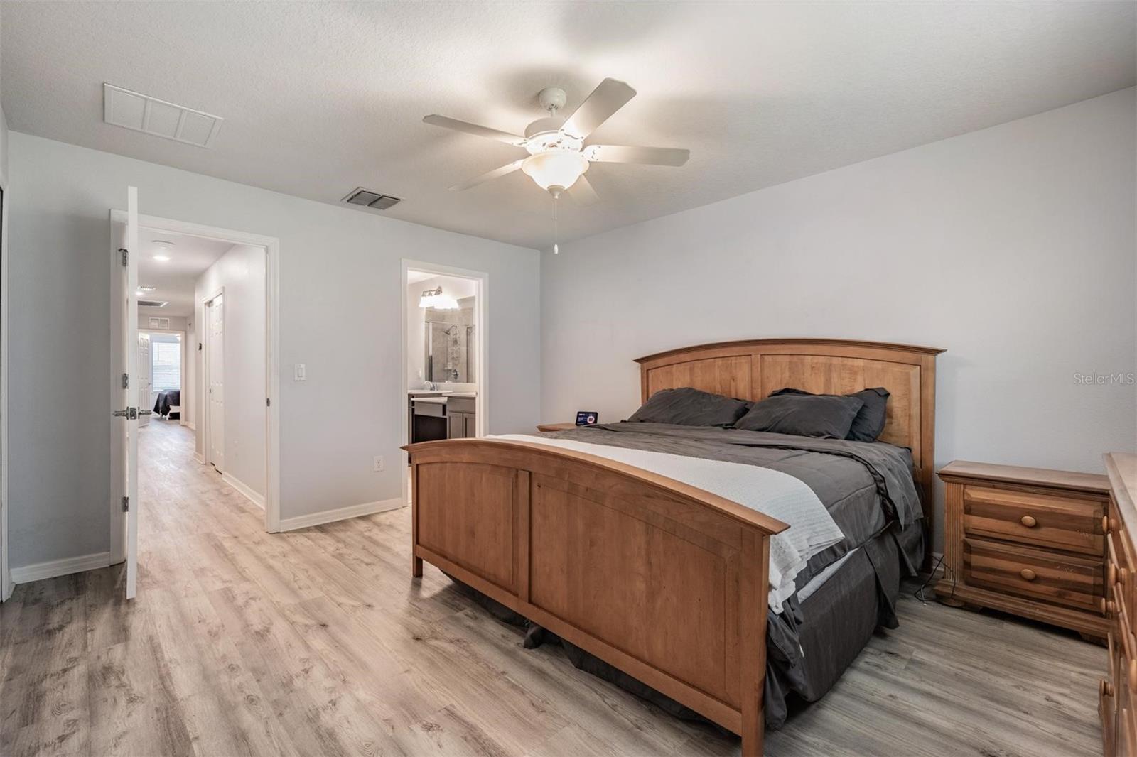 REGO PALMS - Residential