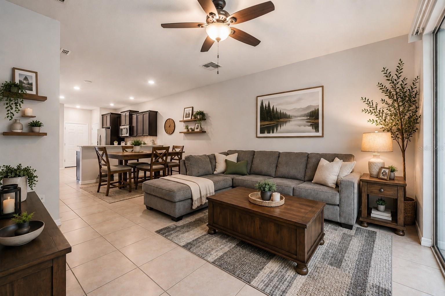REGO PALMS - Residential