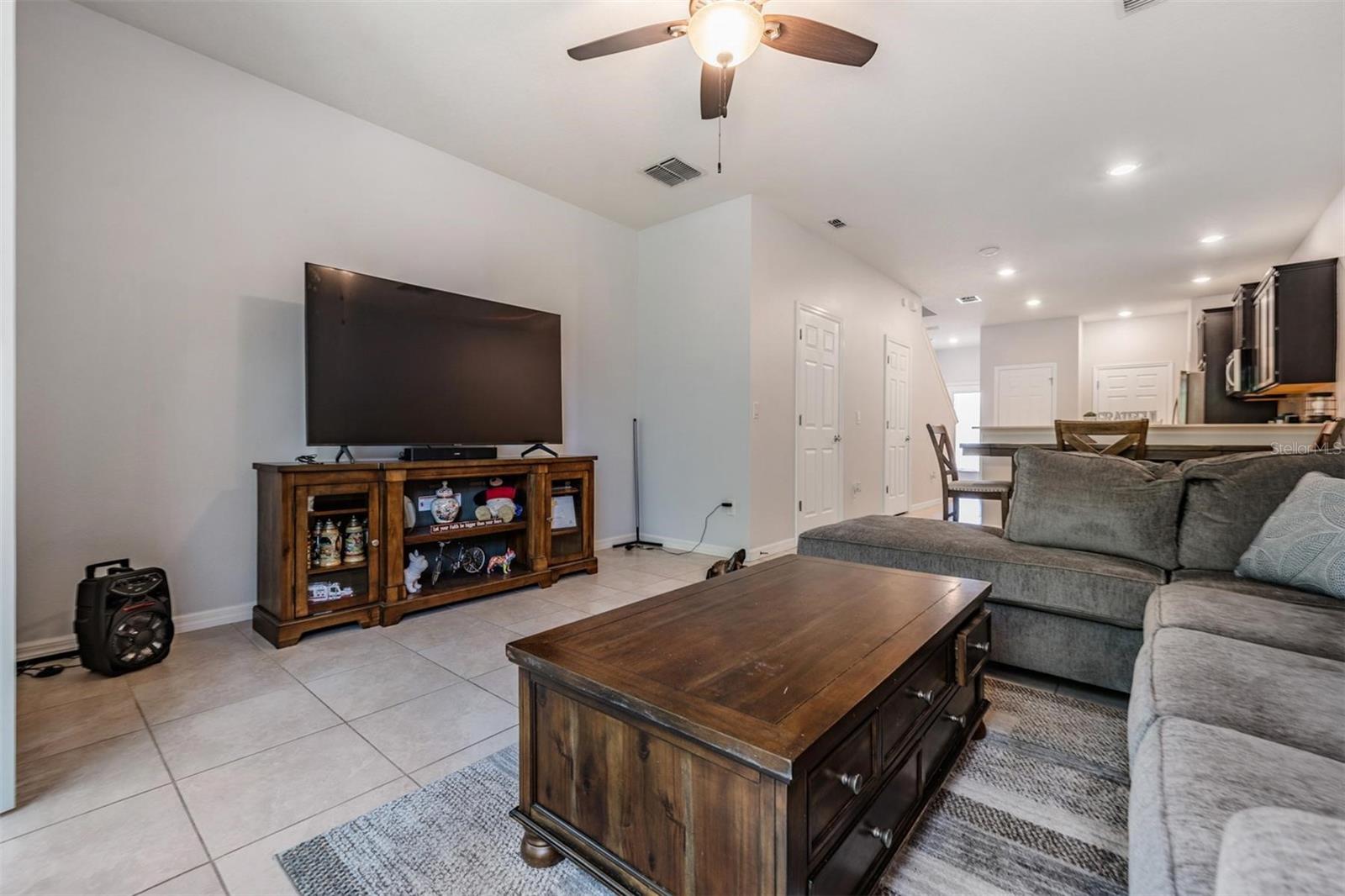 REGO PALMS - Residential