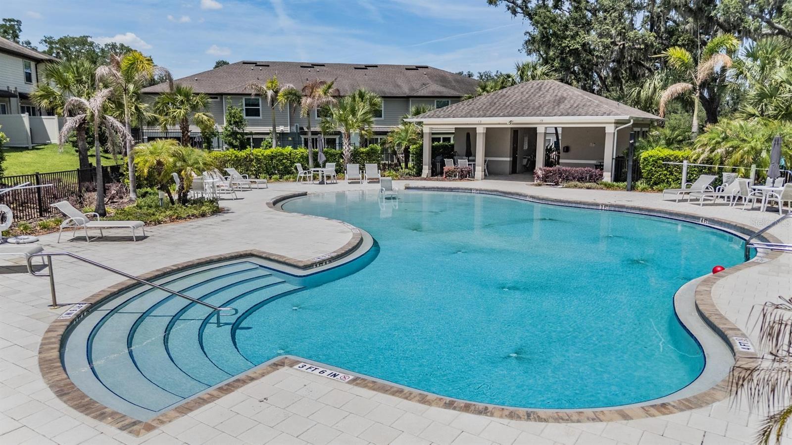 REGO PALMS - Residential