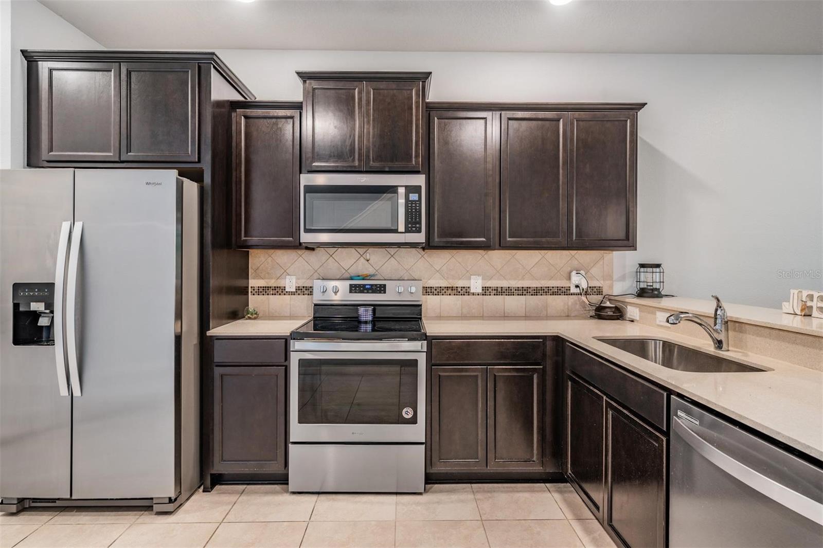 REGO PALMS - Residential
