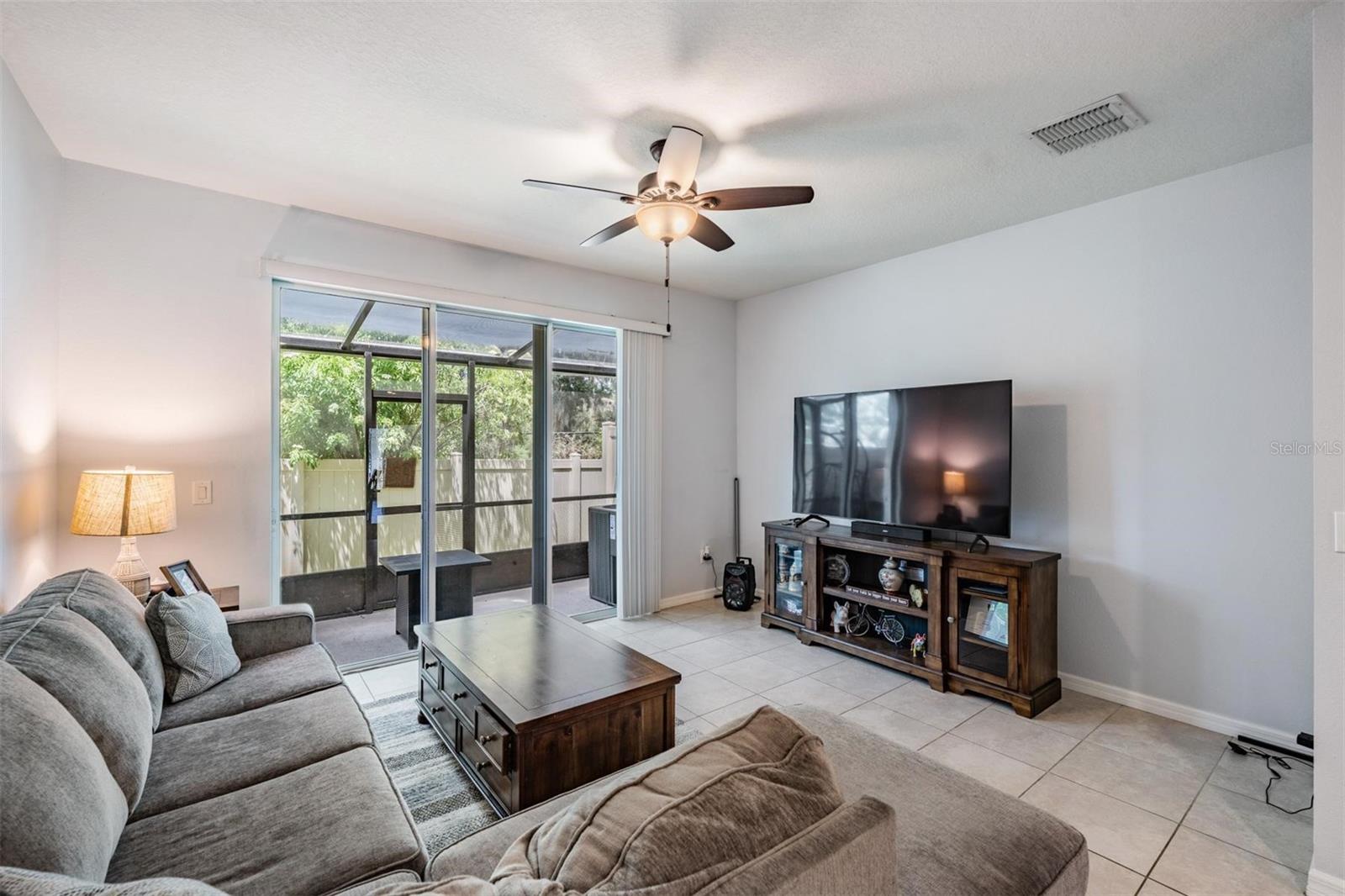 REGO PALMS - Residential