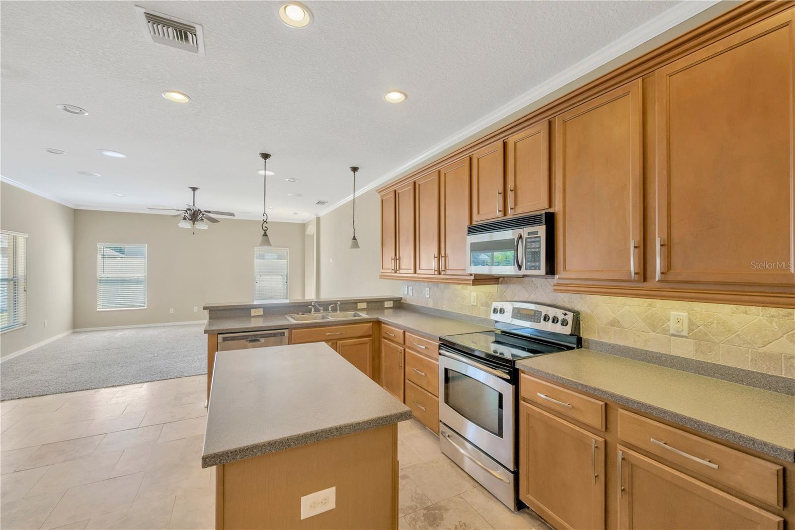 MIRA LAGO WEST PH 1 - Residential Lease