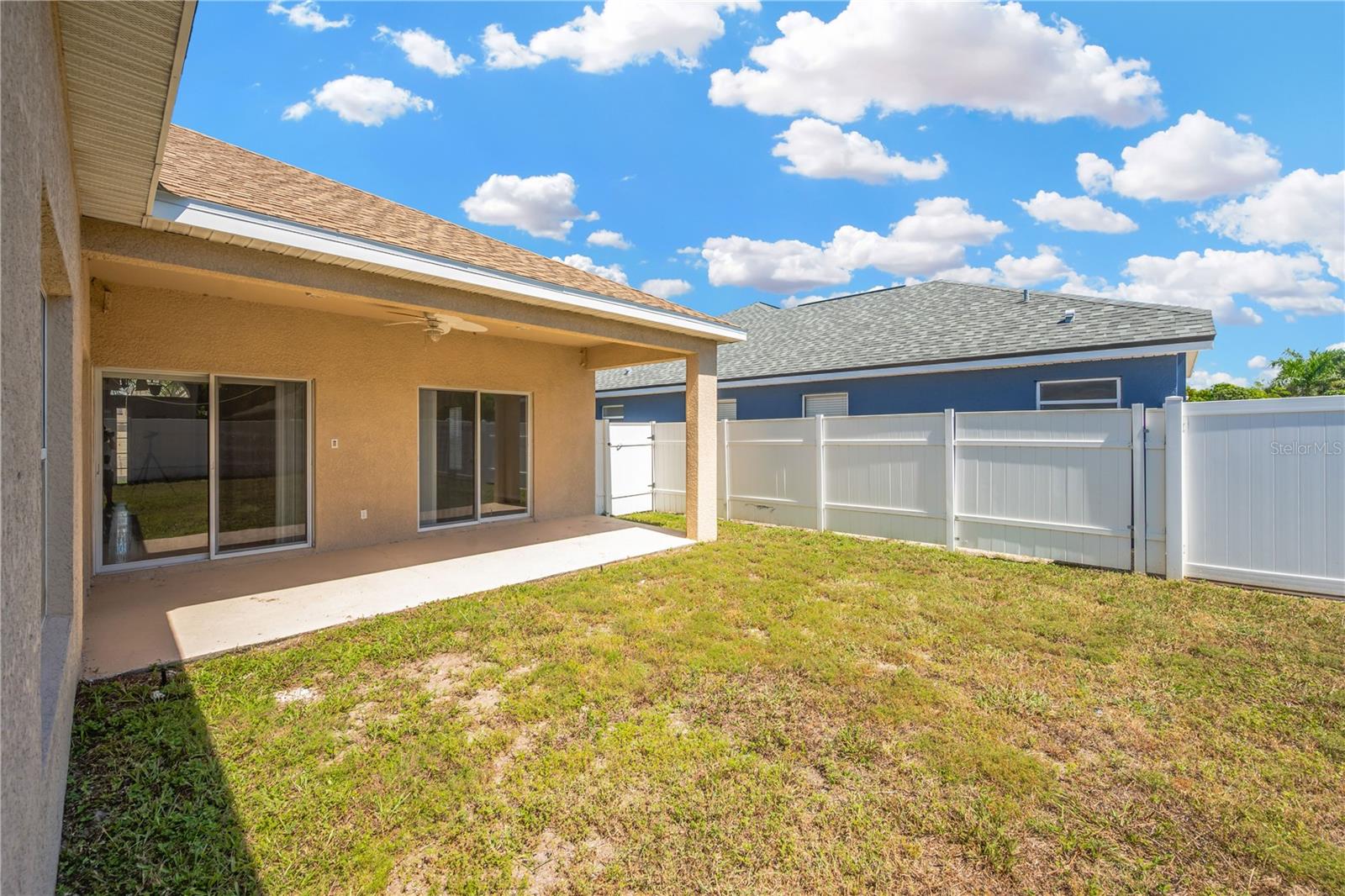 MIRA LAGO WEST PH 1 - Residential Lease