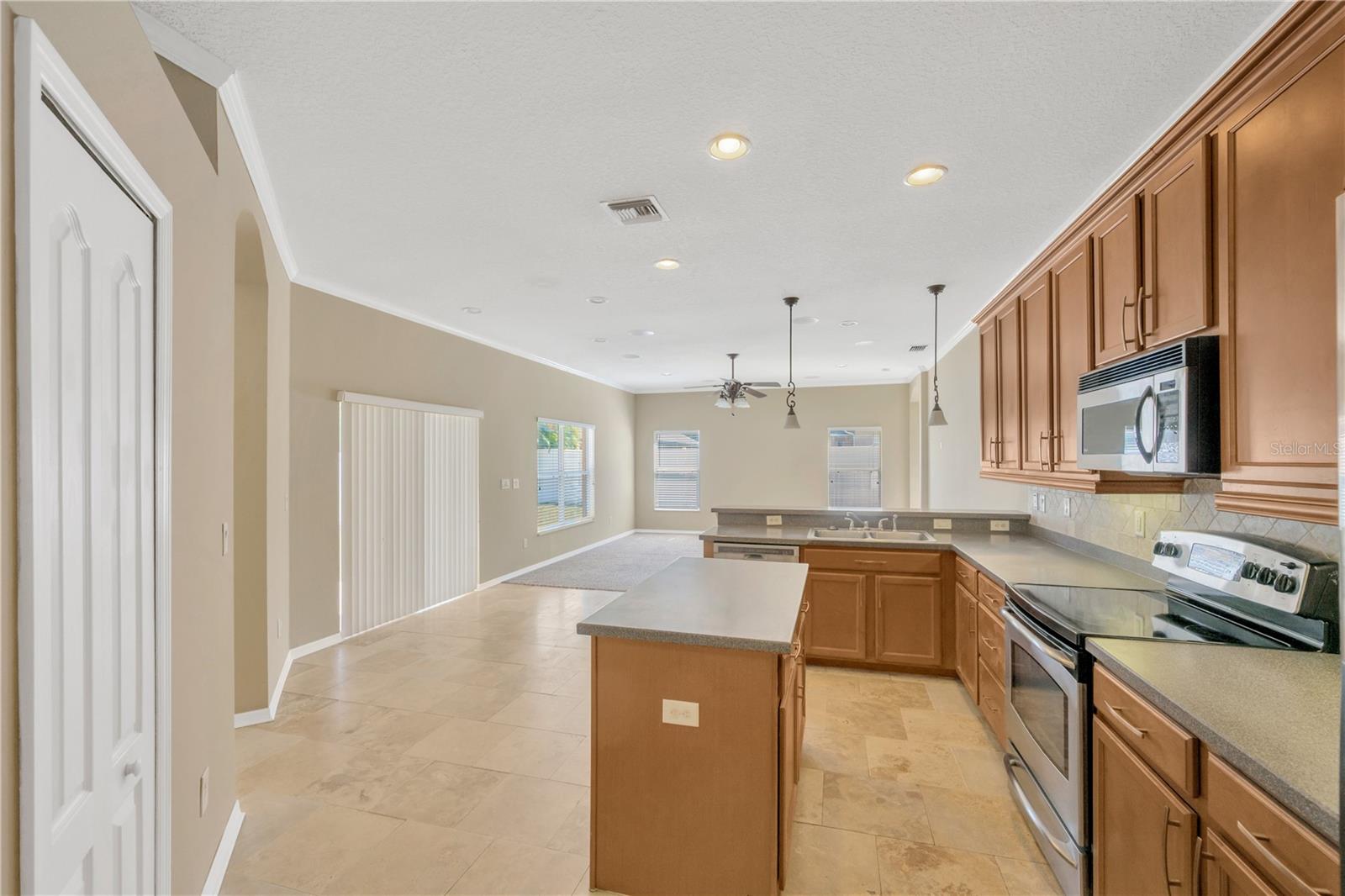 MIRA LAGO WEST PH 1 - Residential Lease