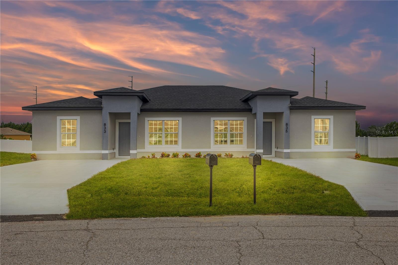 906 FRASER DRIVE
