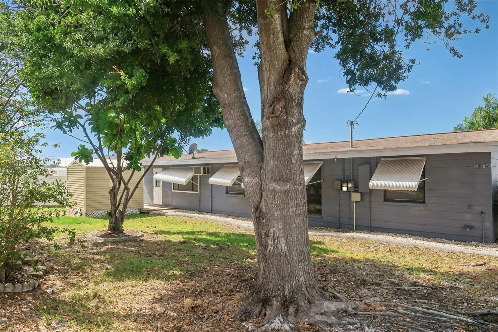 DEL WEBBS SUN CITY FLORIDA UN - Residential