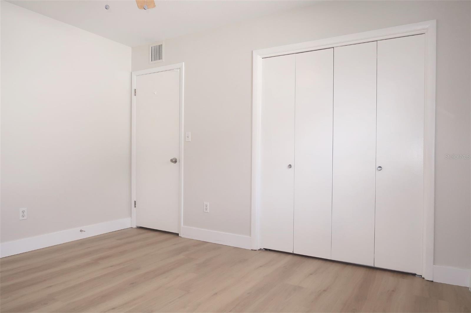 DEL WEBBS SUN CITY FLORIDA UN - Residential