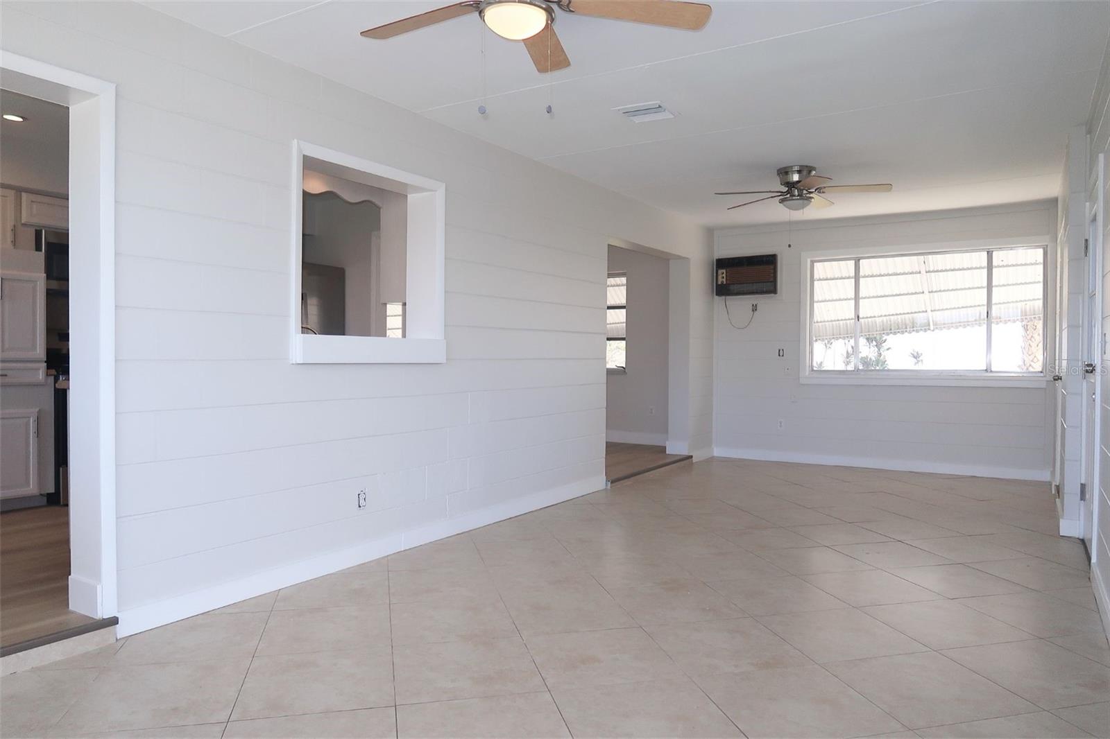 DEL WEBBS SUN CITY FLORIDA UN - Residential