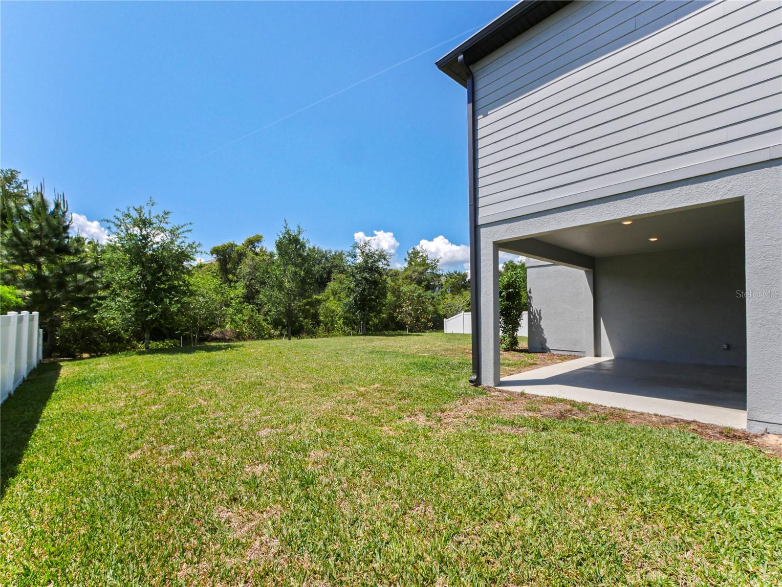 HAMPTON OAKS - Residential