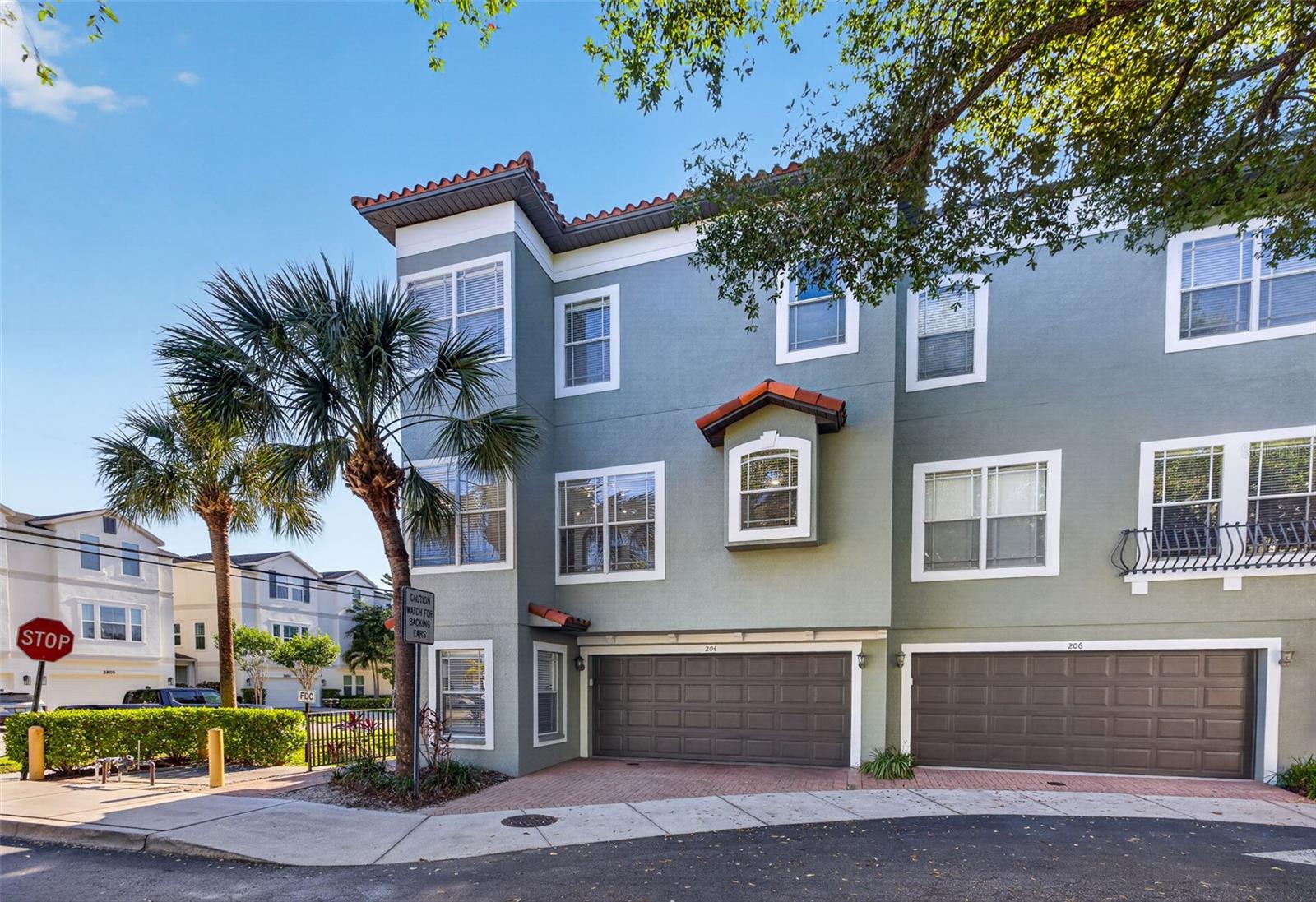 204 ROCK GARDEN PLACE 1