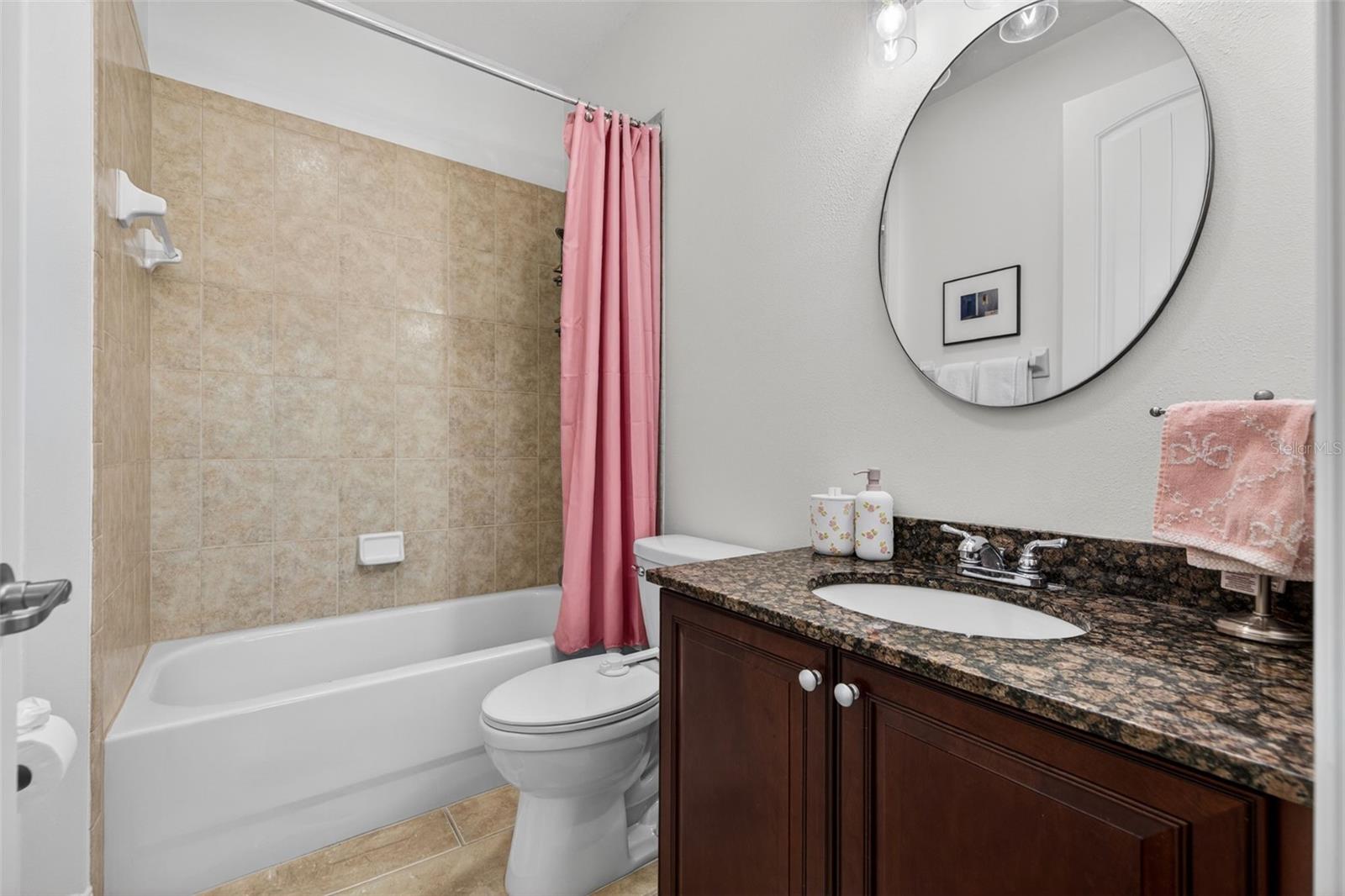 CLEVELAND STREET VILLAS - Residential