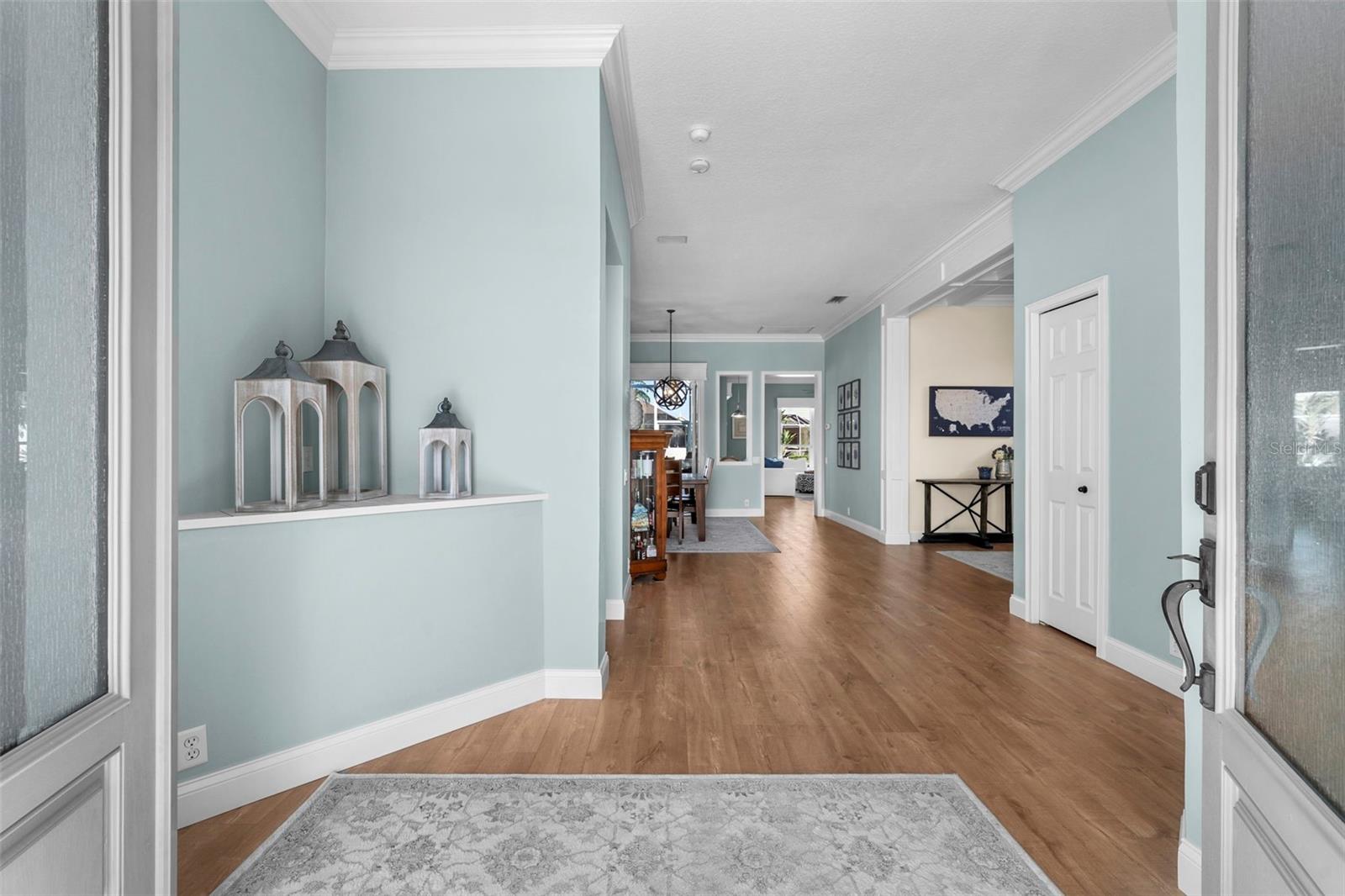 4739 COMPASS DRIVE, BRADENTON, FL, 34208 4 4739 COMPASS DRIVE