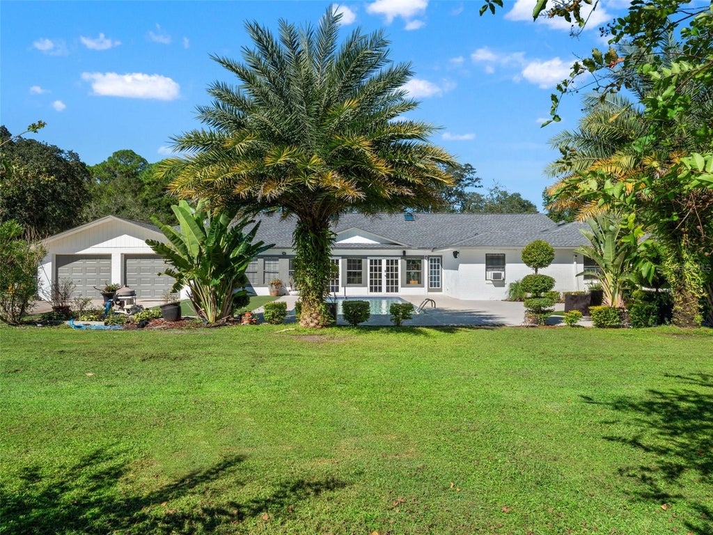 Photo of 1 Cunningham Lane, Debary, FL 32713 (MLS # O6447079)