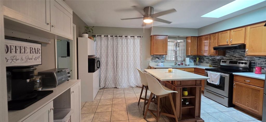 Photo of 1302 Center Street, Ocoee, FL 34761 (MLS # O6424130)