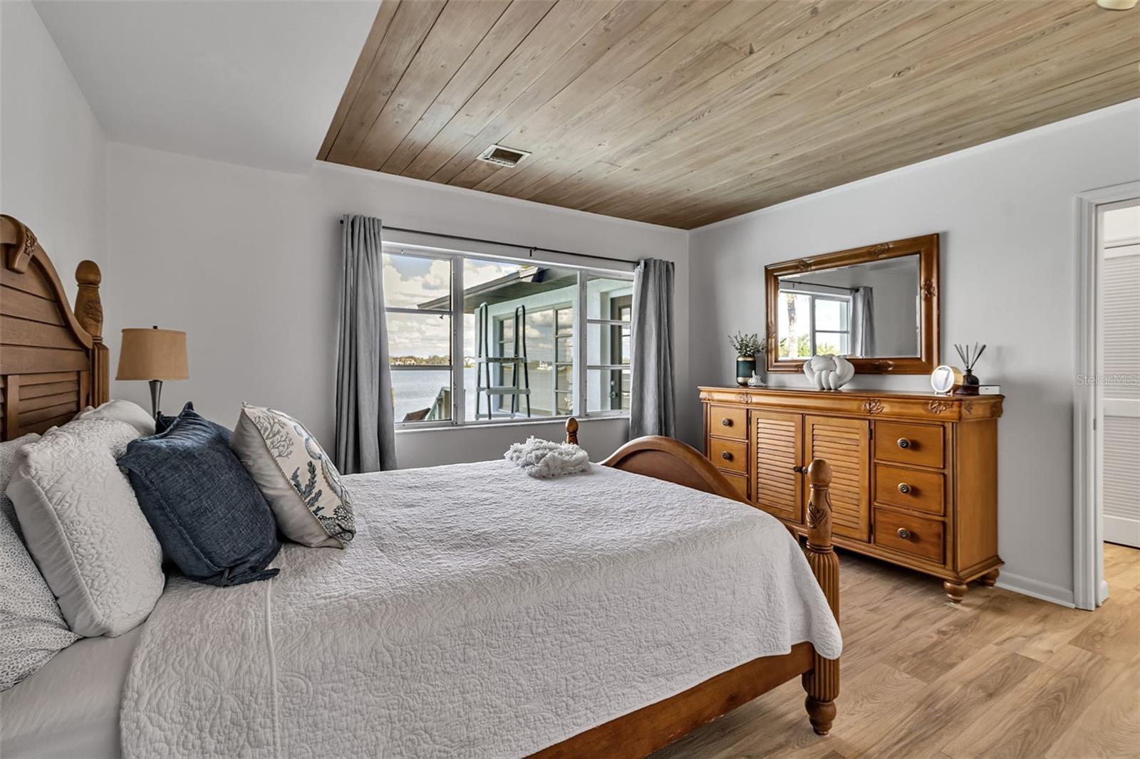 CASEY KEY - Residential