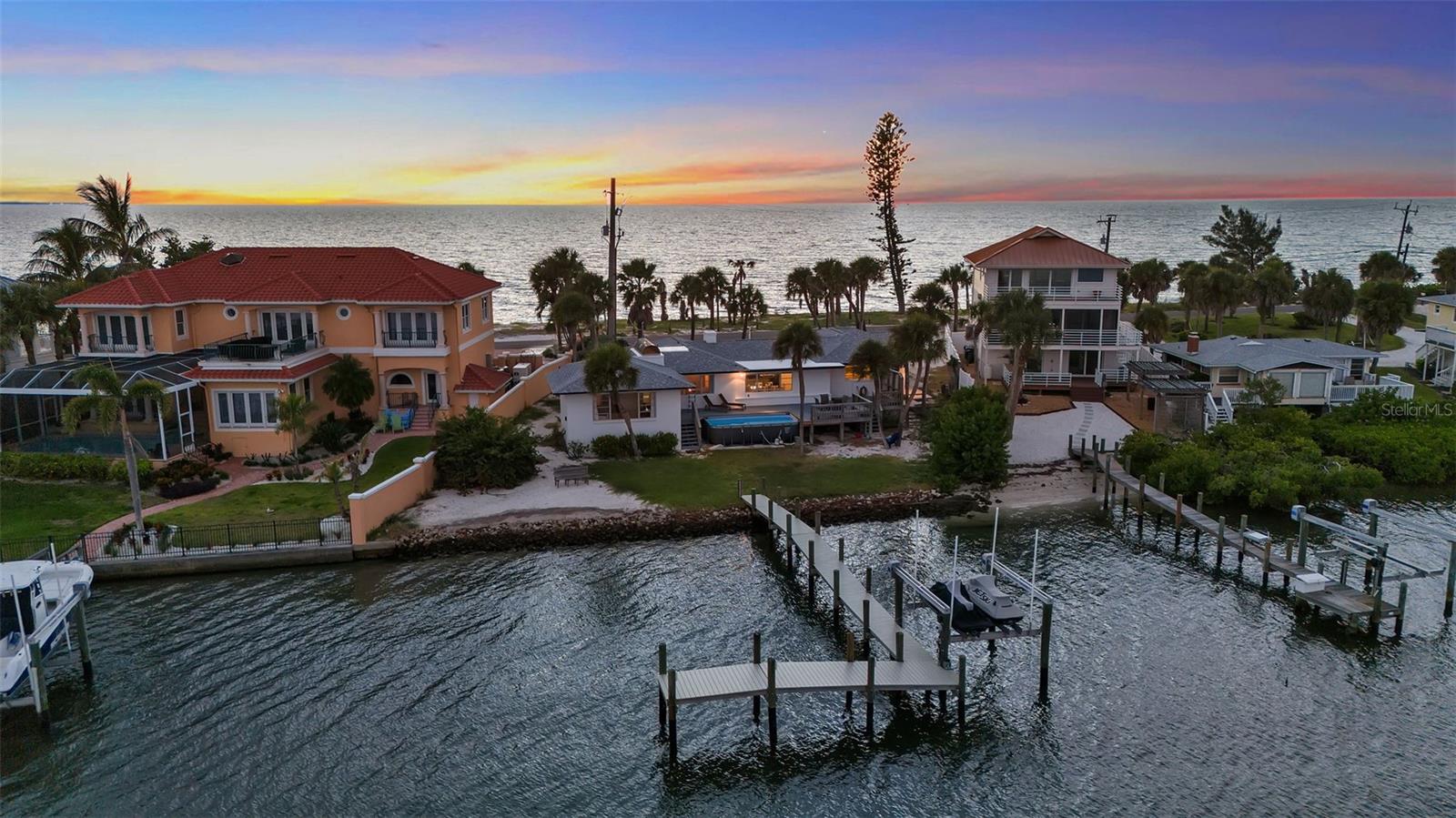 CASEY KEY - Residential