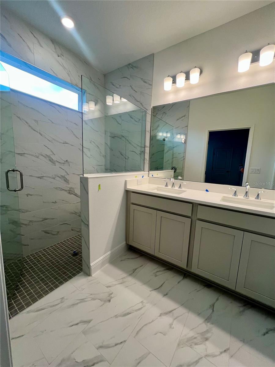 HILLS OF MINNEOLA - Residential