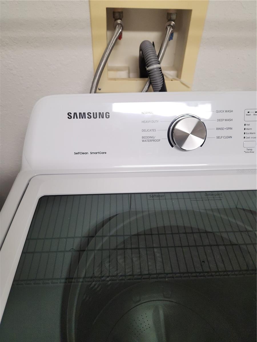 WATERFORD AT PALM HARBOR LUXURY CONDO - Residential Lease