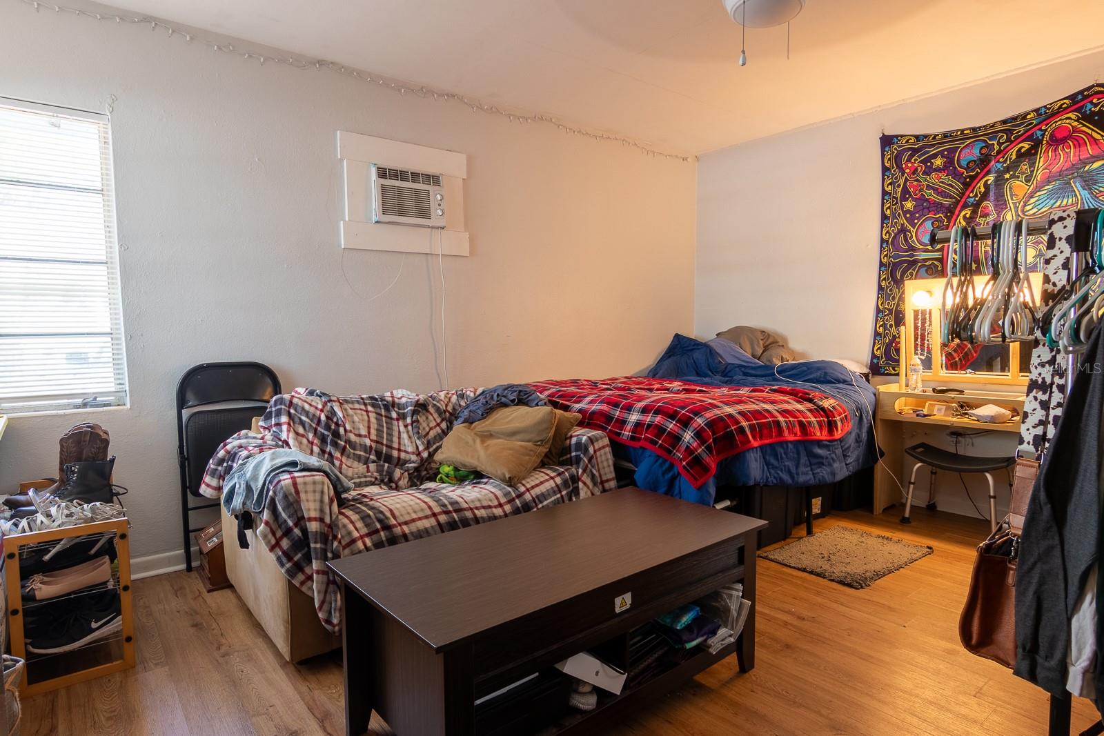 POS RESUB OF LT 8 BLK L - Residential Income