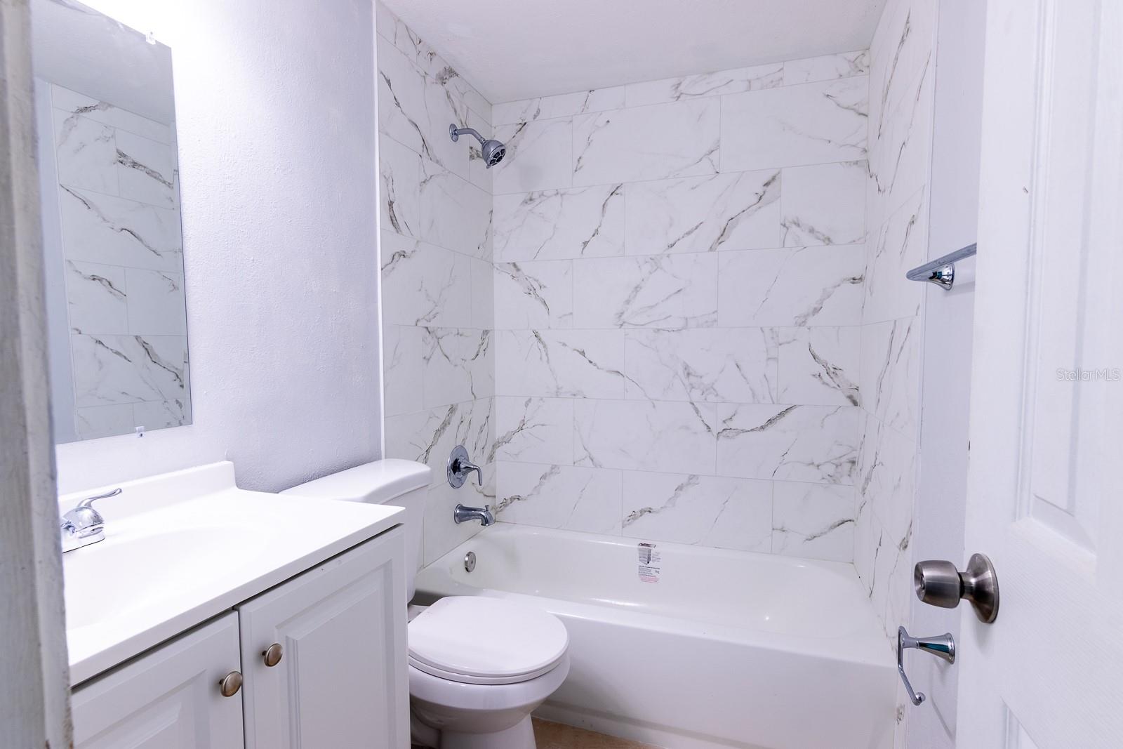 POS RESUB OF LT 8 BLK L - Residential Income