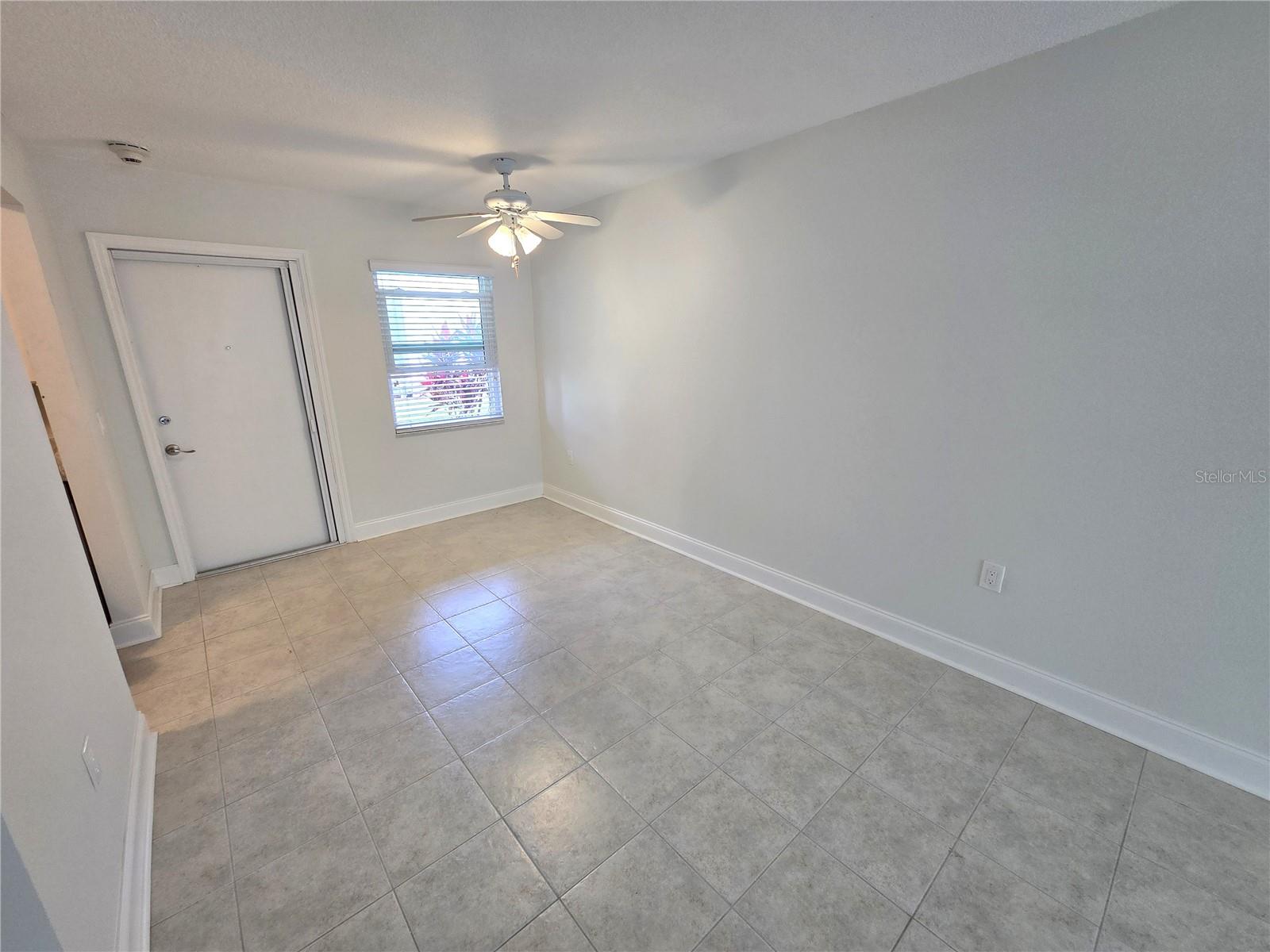 611 GULF DRIVE N C15