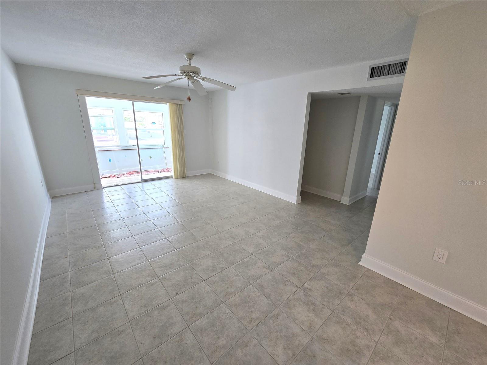 611 GULF DRIVE N C15