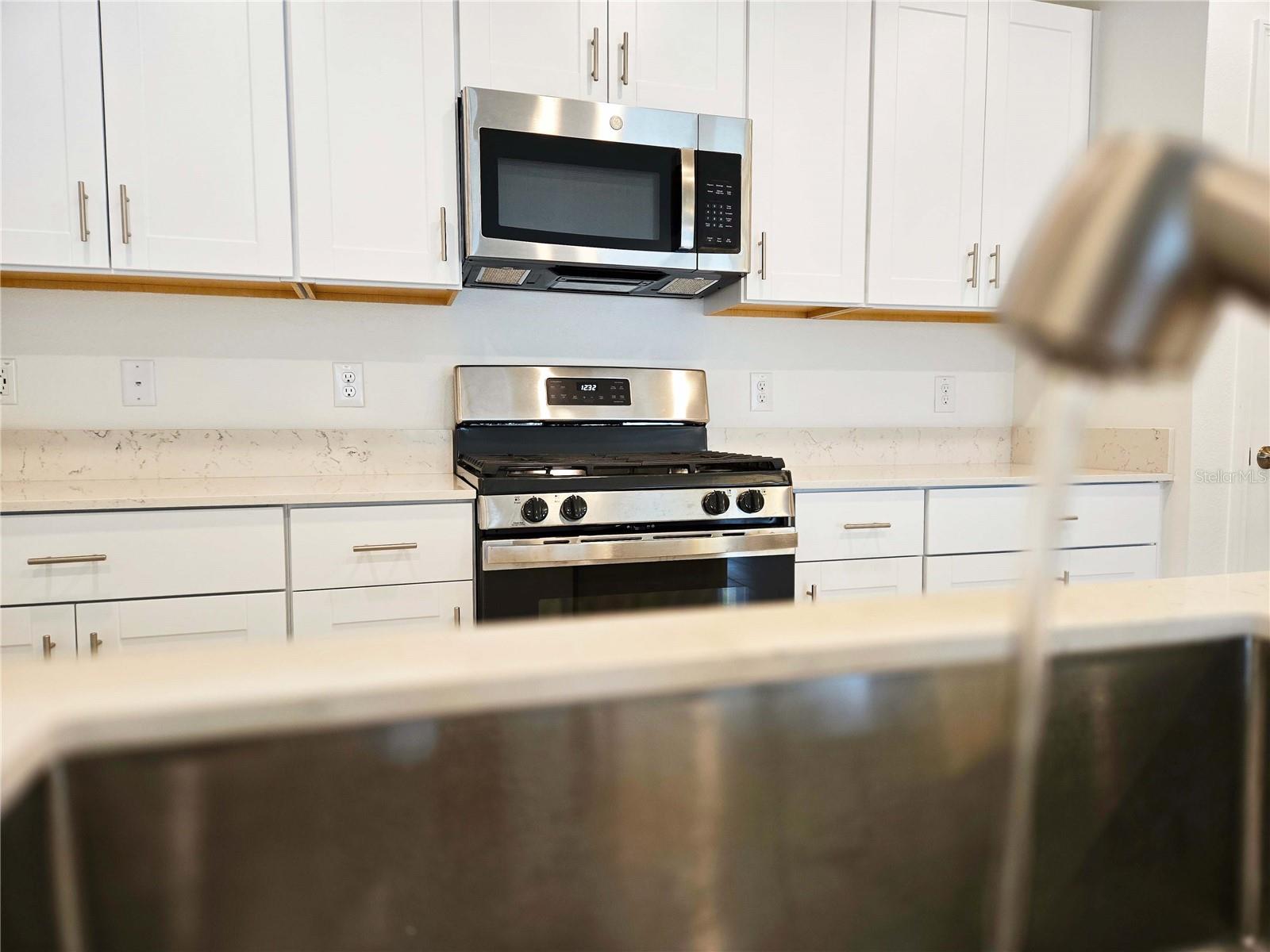 CONNERTON VILLAGE 3 PH 1 - Residential Lease