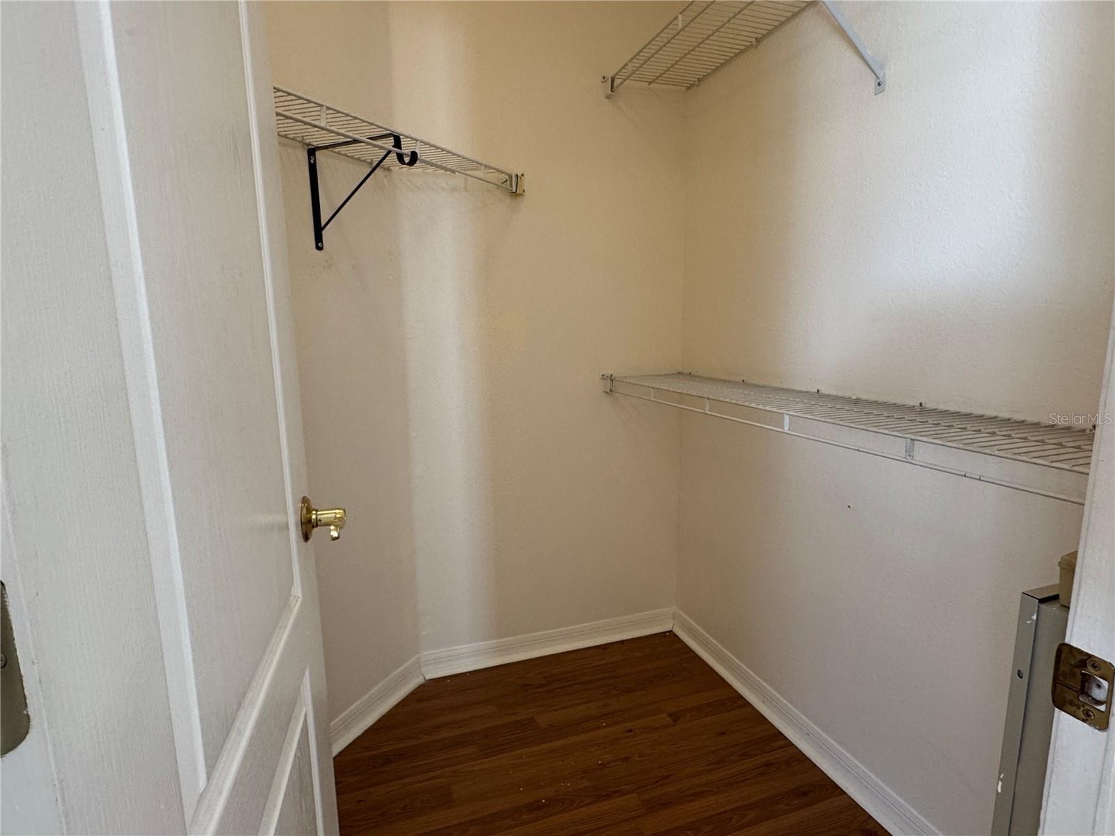 BRANDON BROOK PH VII - Residential Lease