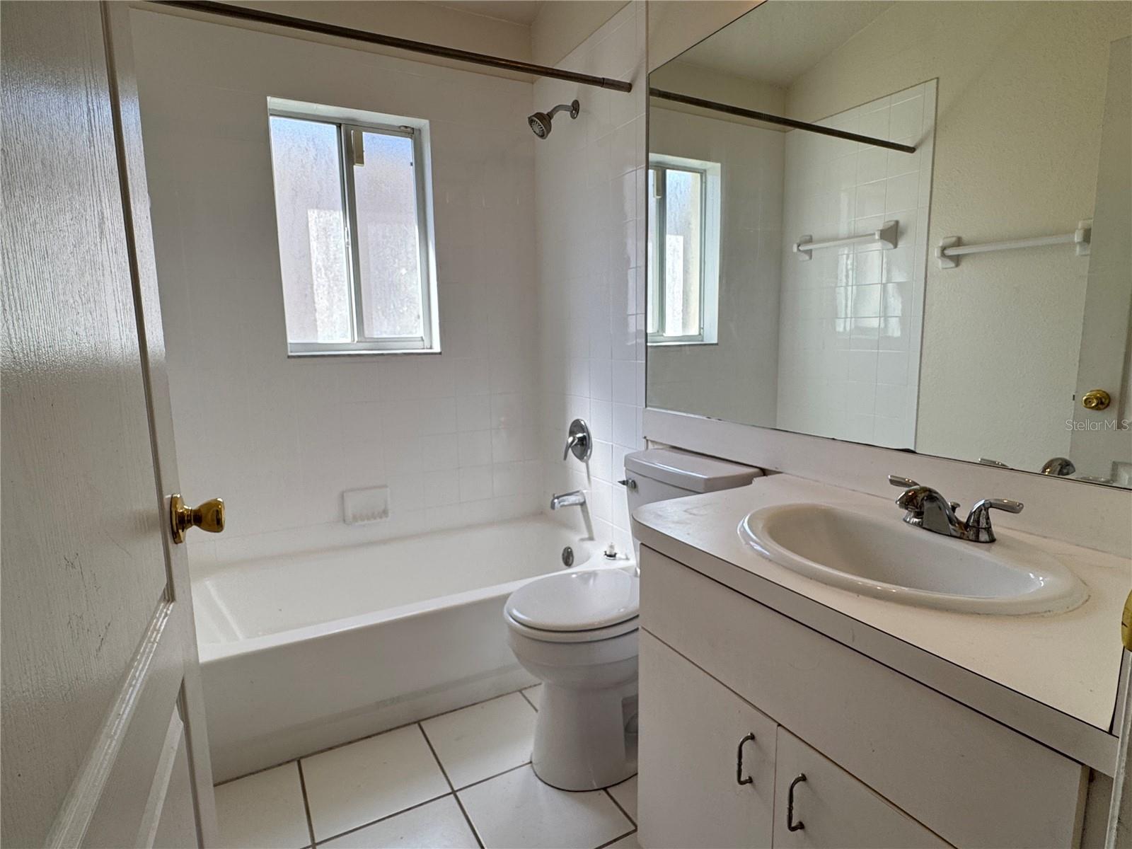 BRANDON BROOK PH VII - Residential Lease