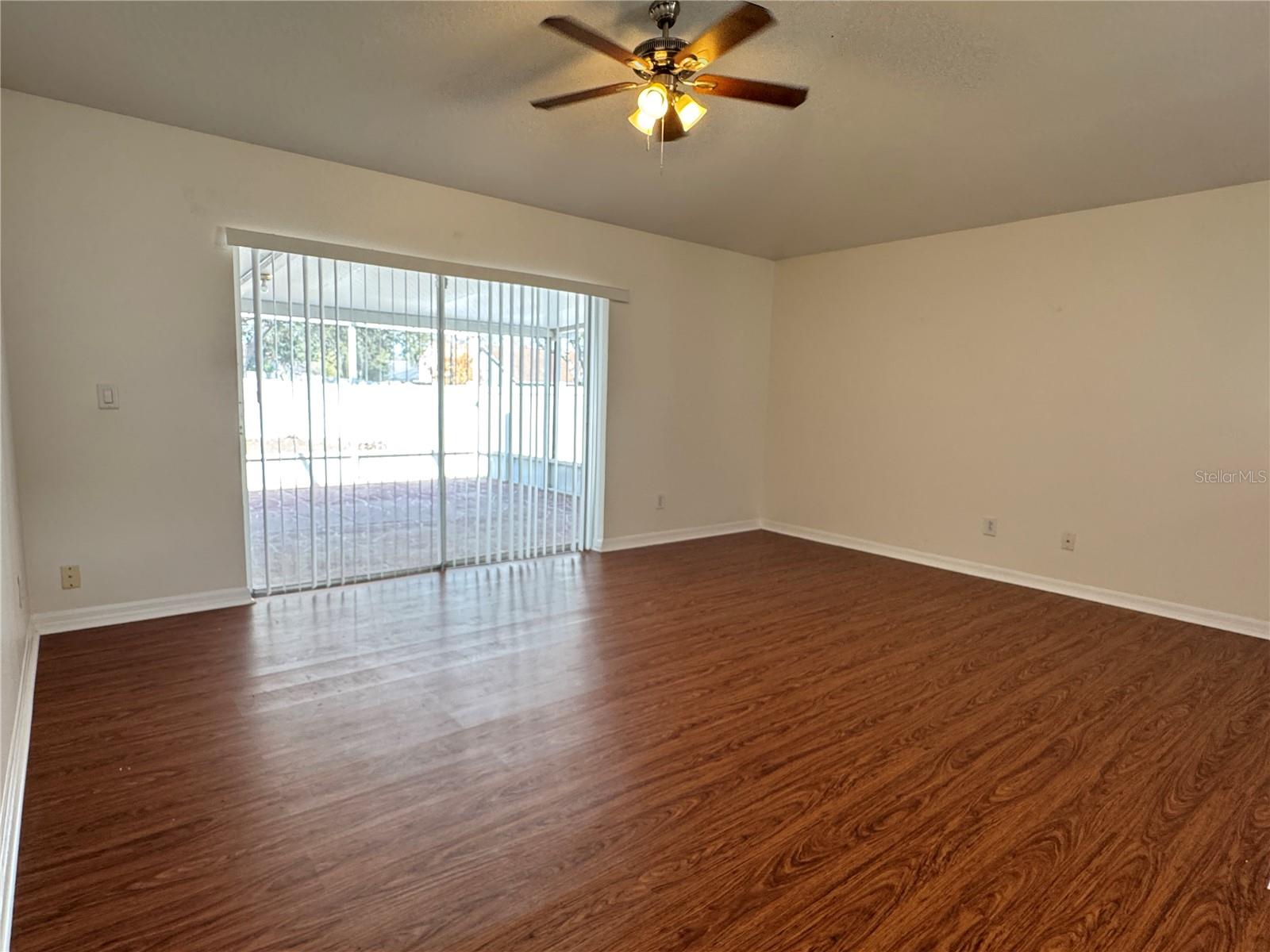 BRANDON BROOK PH VII - Residential Lease