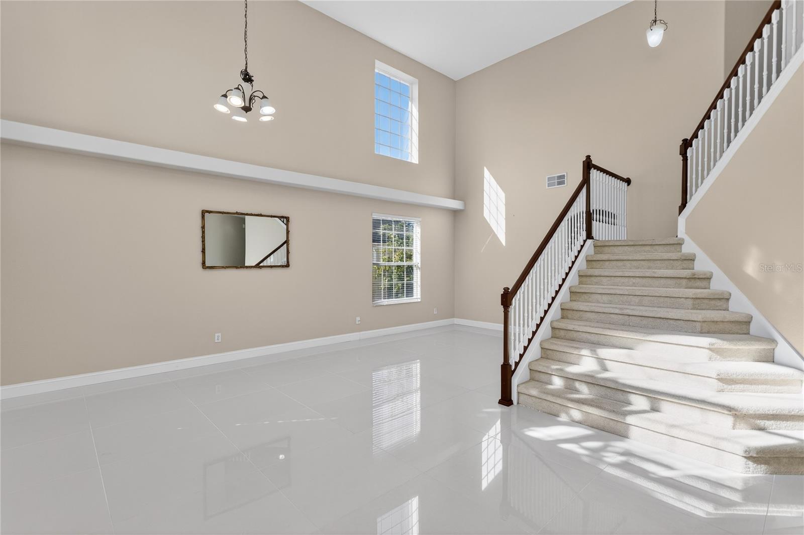 LAKE POINTE - Residential