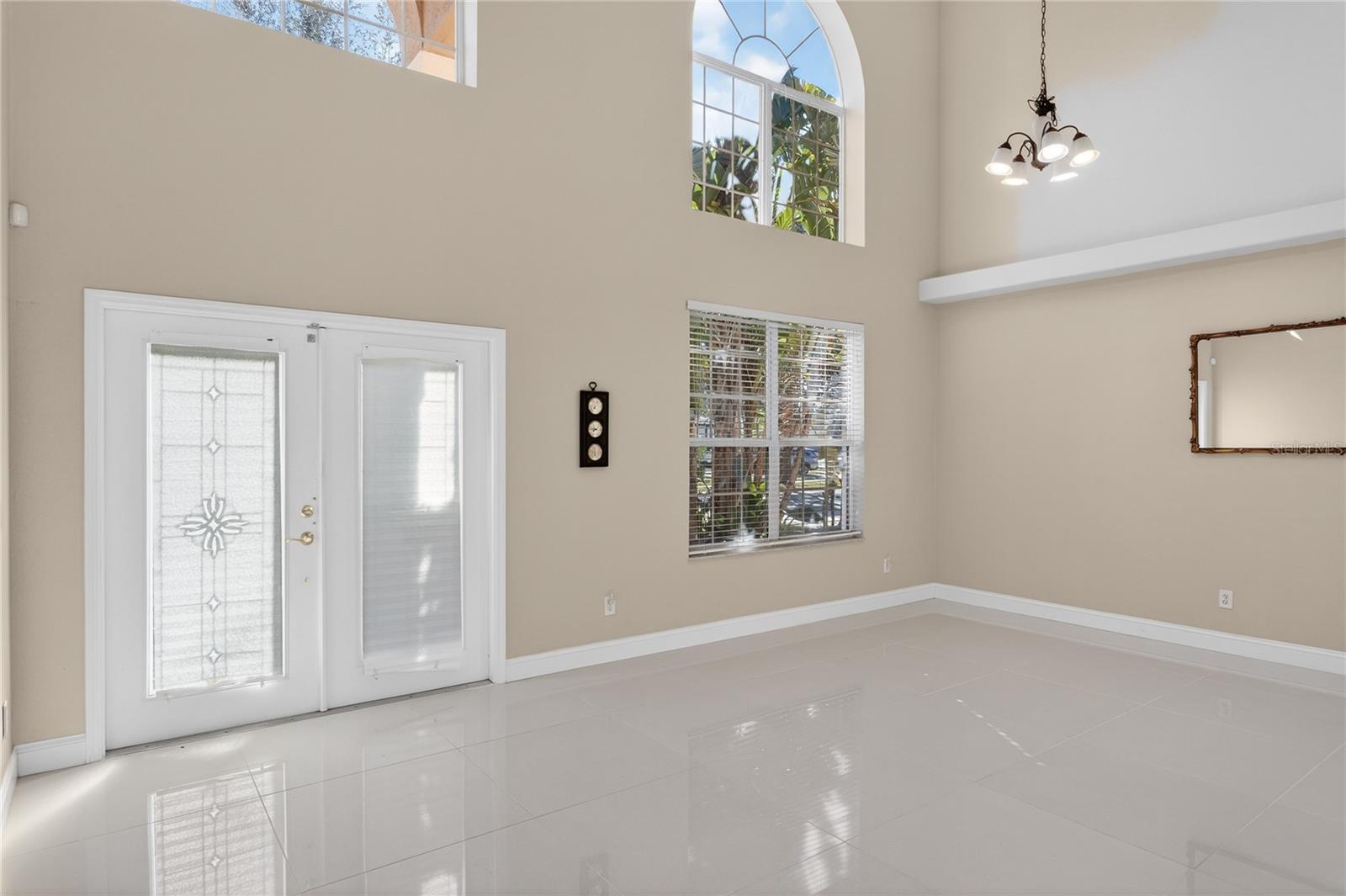 LAKE POINTE - Residential