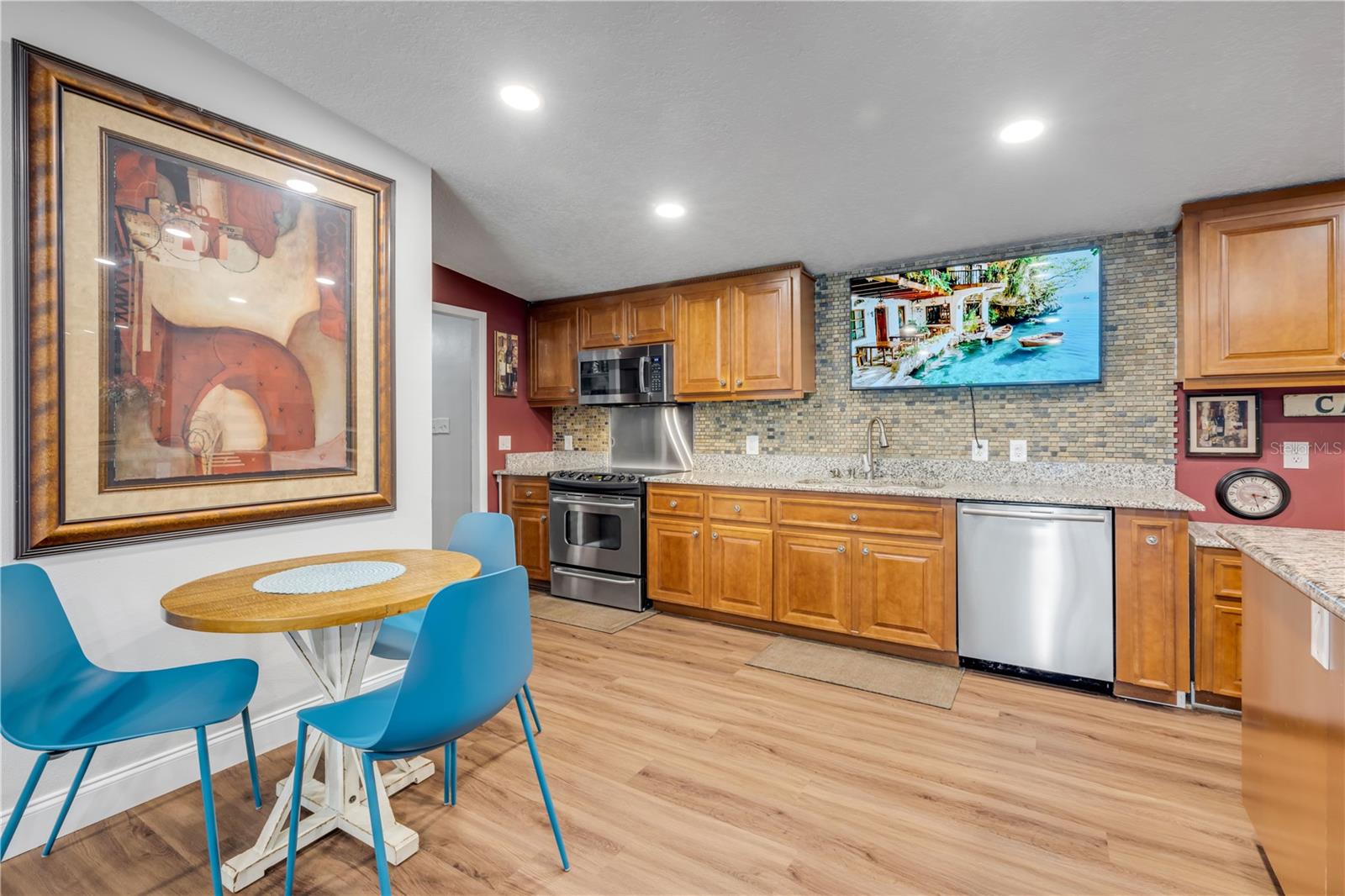 MILL RUN - Residential