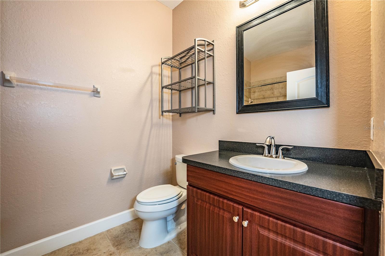 ALEXANDER WOODS TWNHMS - Residential