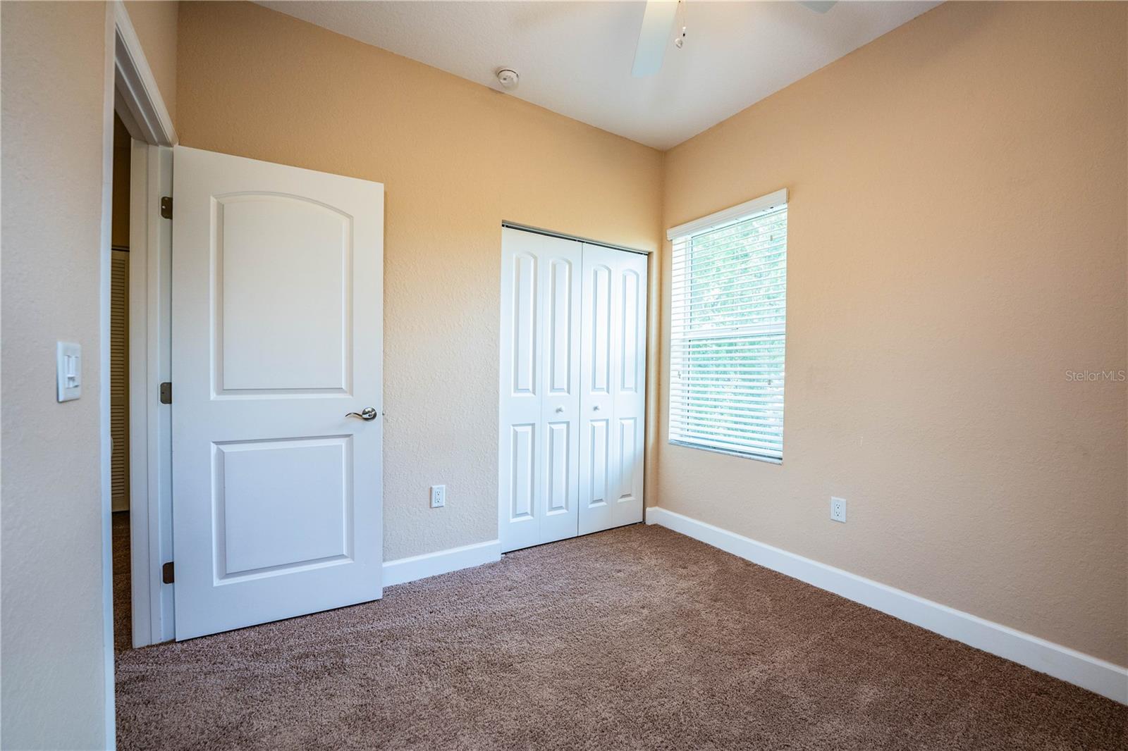 ALEXANDER WOODS TWNHMS - Residential