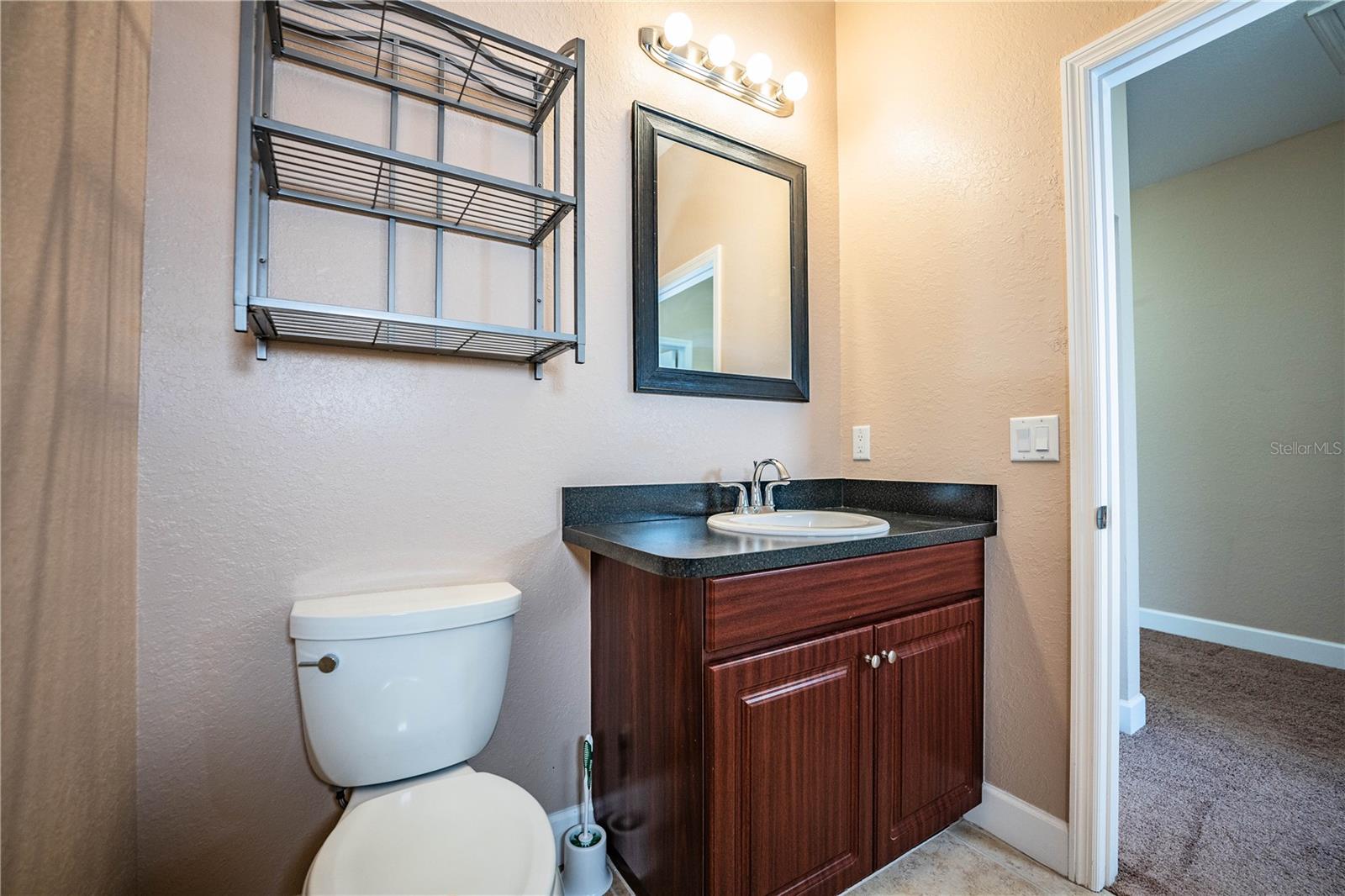 ALEXANDER WOODS TWNHMS - Residential