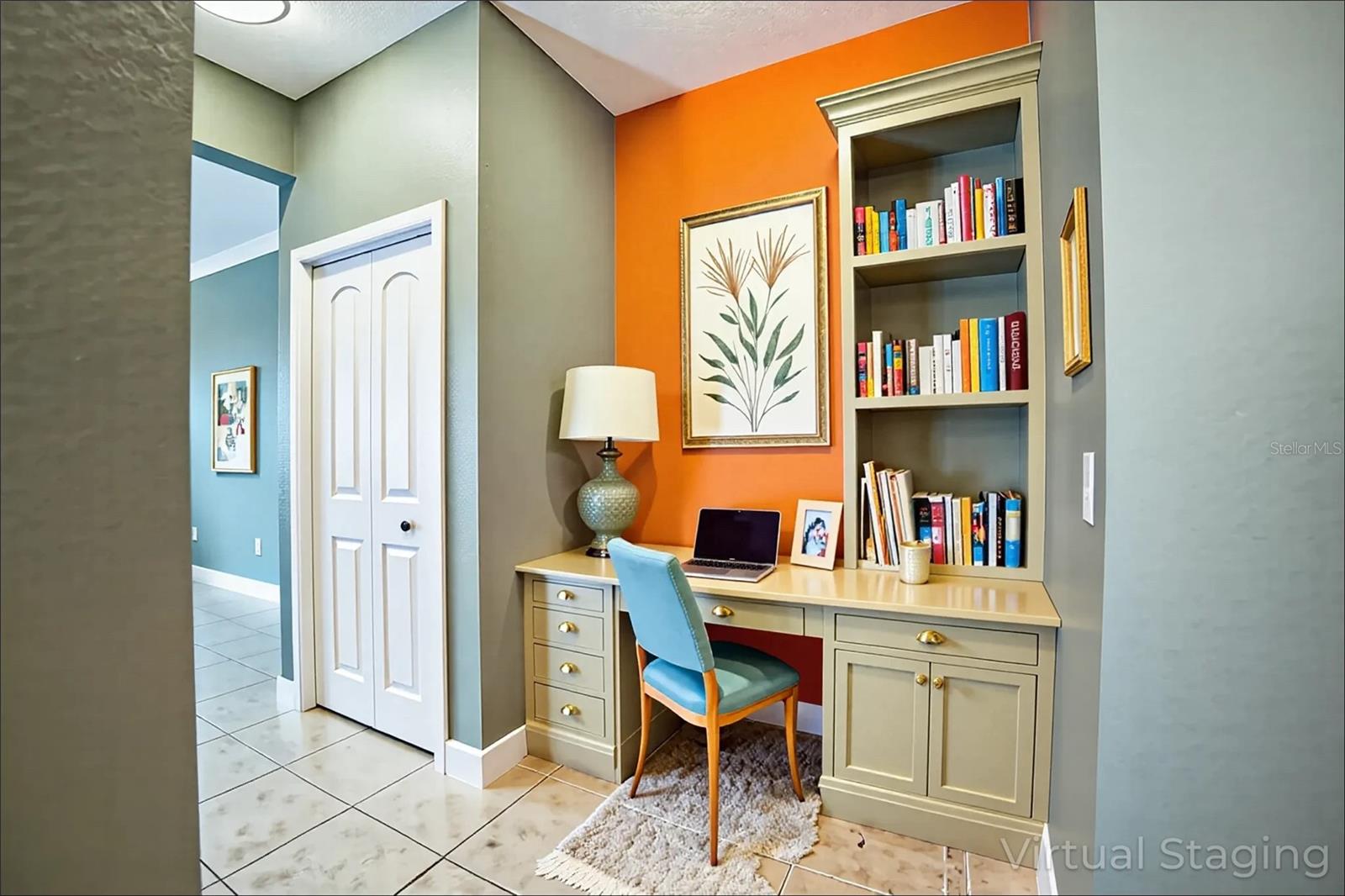 ALEXANDER WOODS TWNHMS - Residential