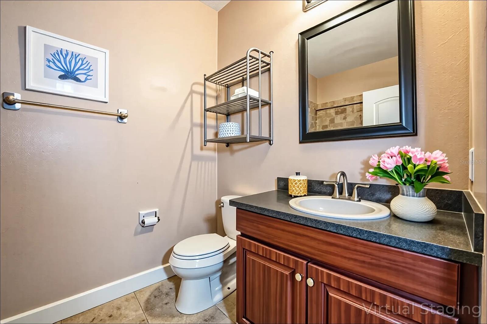 ALEXANDER WOODS TWNHMS - Residential