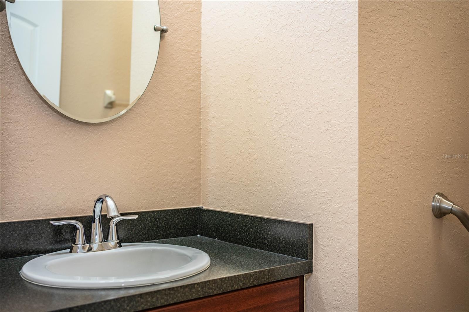 ALEXANDER WOODS TWNHMS - Residential