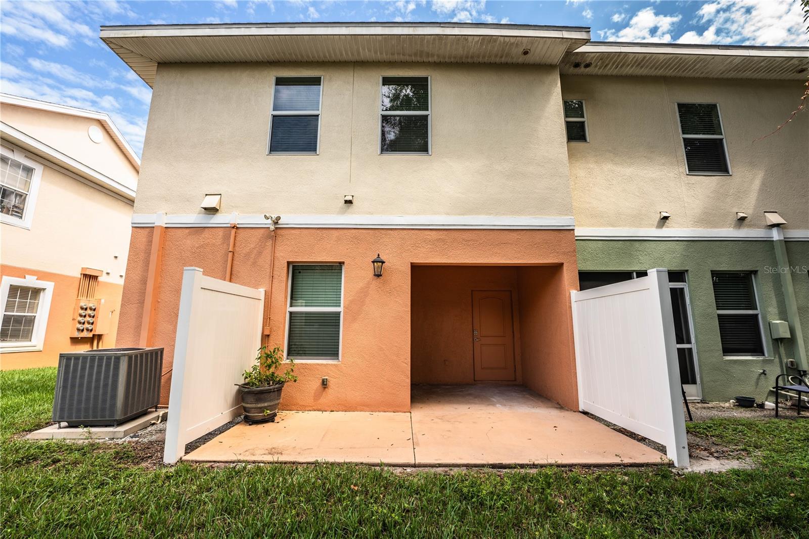 ALEXANDER WOODS TWNHMS - Residential