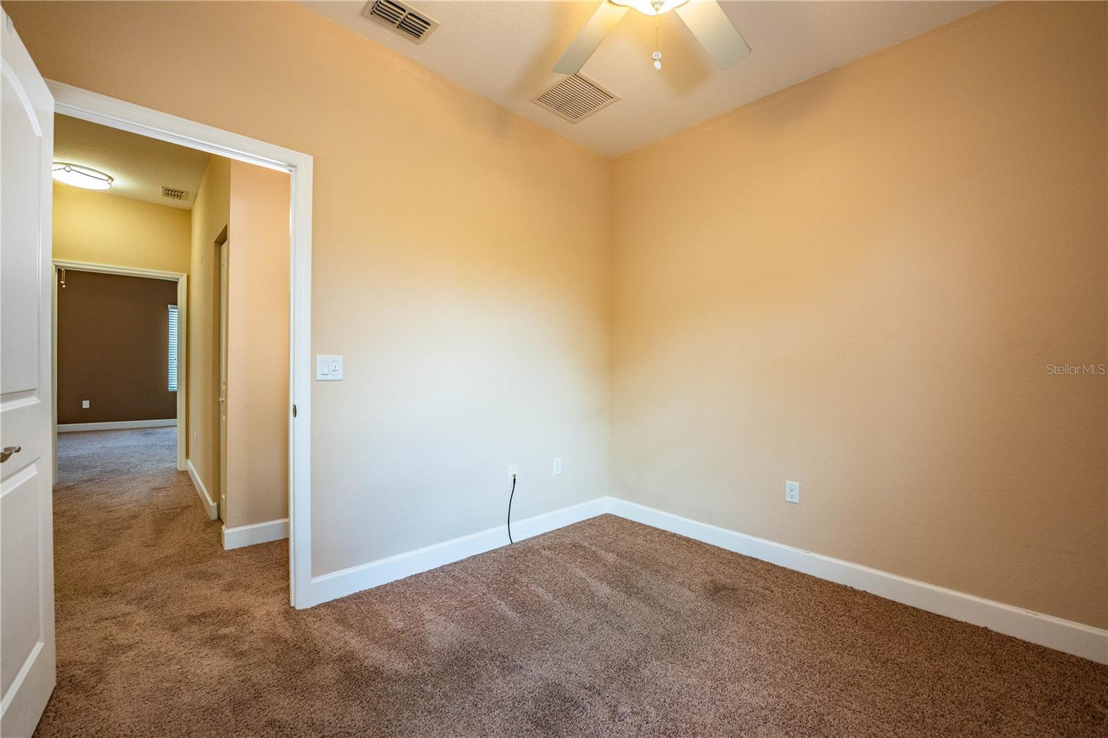 ALEXANDER WOODS TWNHMS - Residential