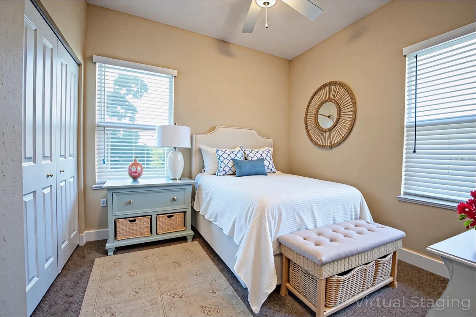 ALEXANDER WOODS TWNHMS - Residential