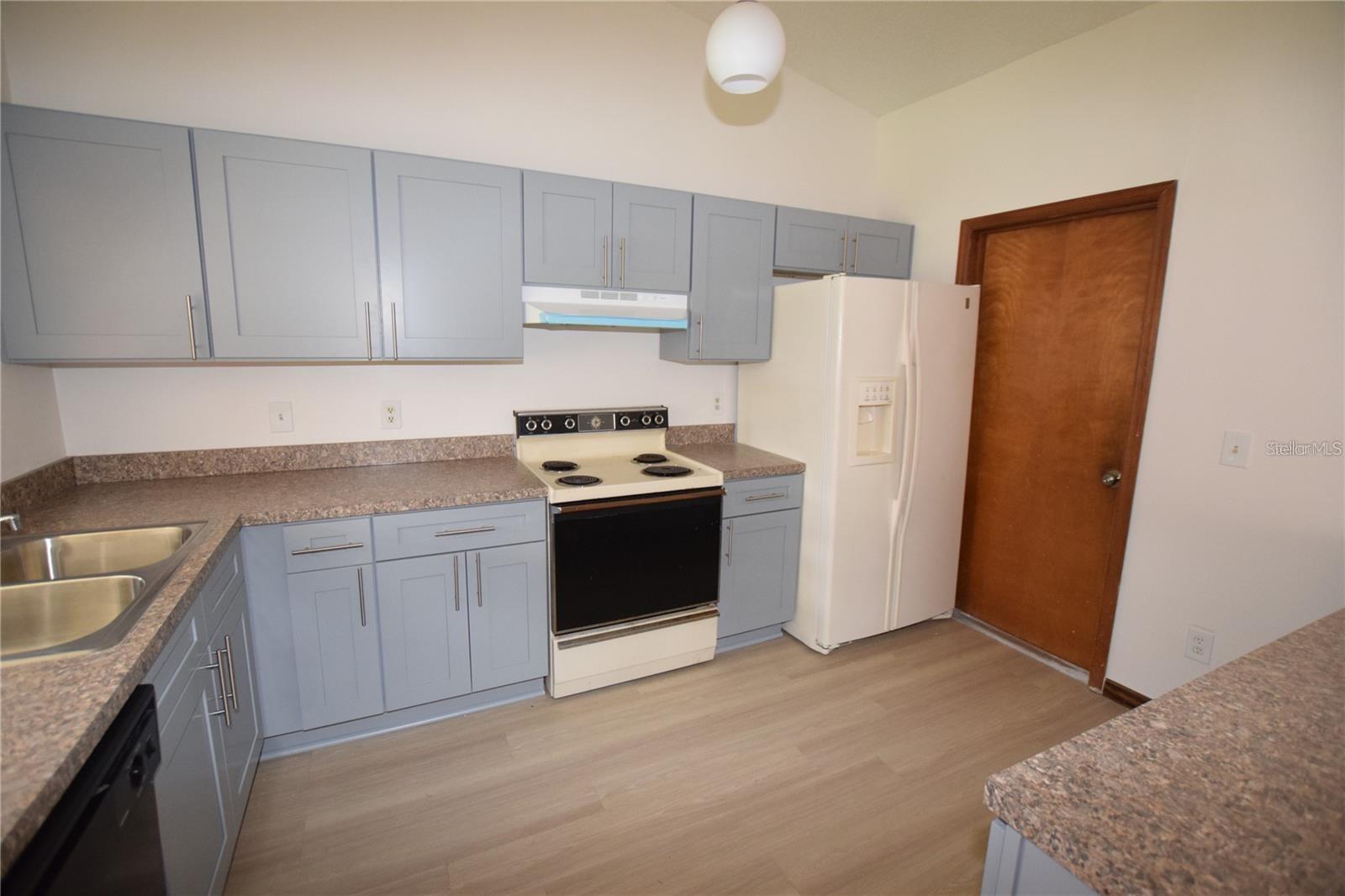 DELTONA LAKES UNIT 32 - Residential