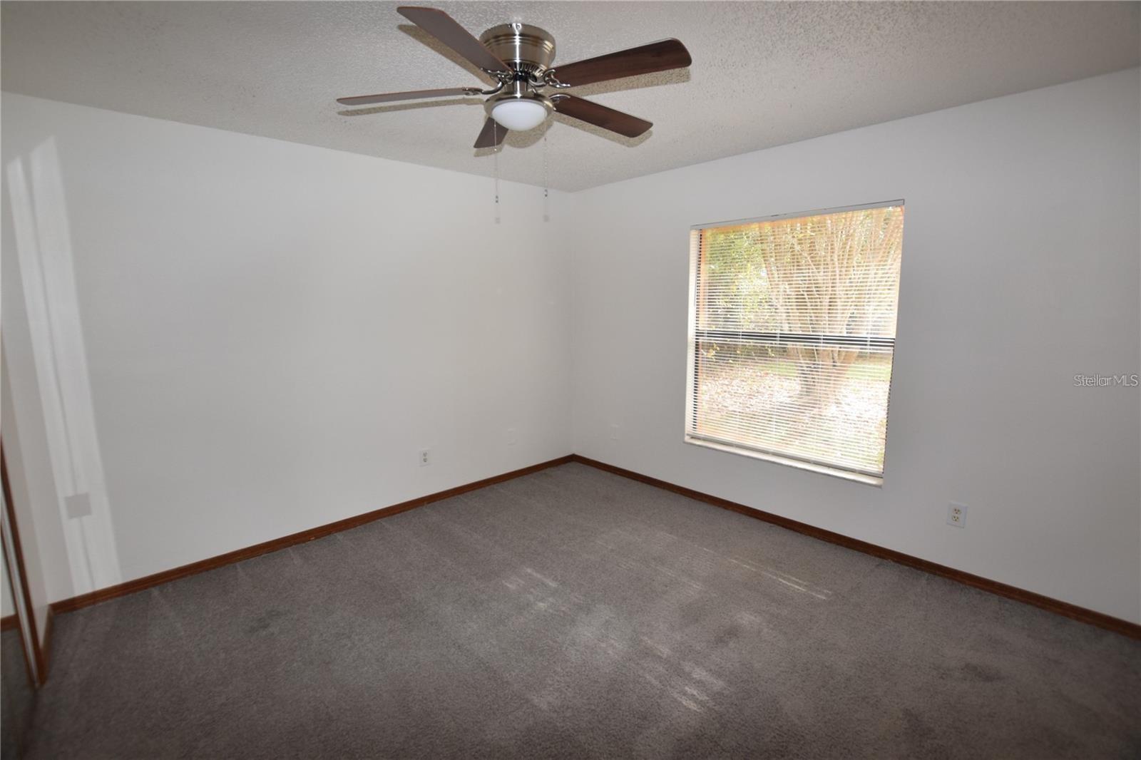 DELTONA LAKES UNIT 32 - Residential