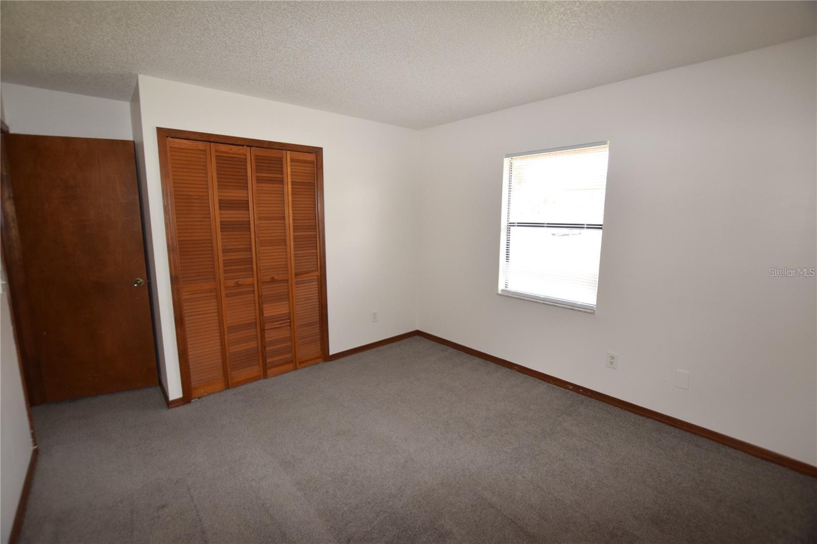 DELTONA LAKES UNIT 32 - Residential