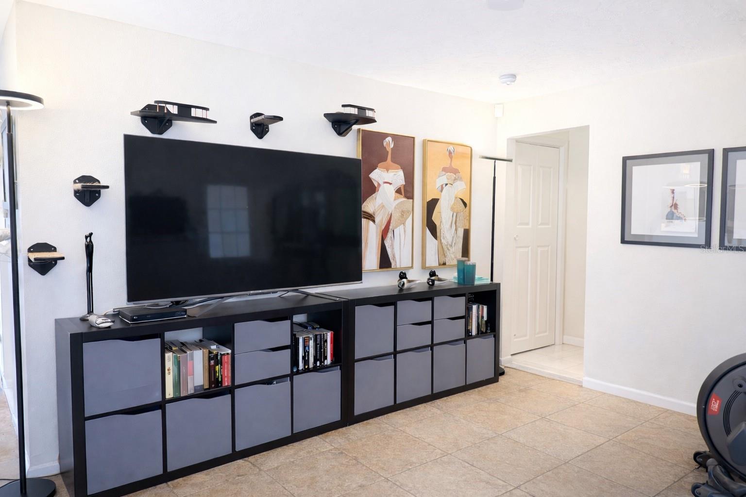 BRENTWOOD ESTATES - Residential