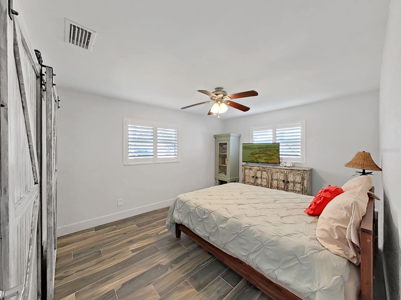 OAKHURST SHORES 2ND ADD - Residential