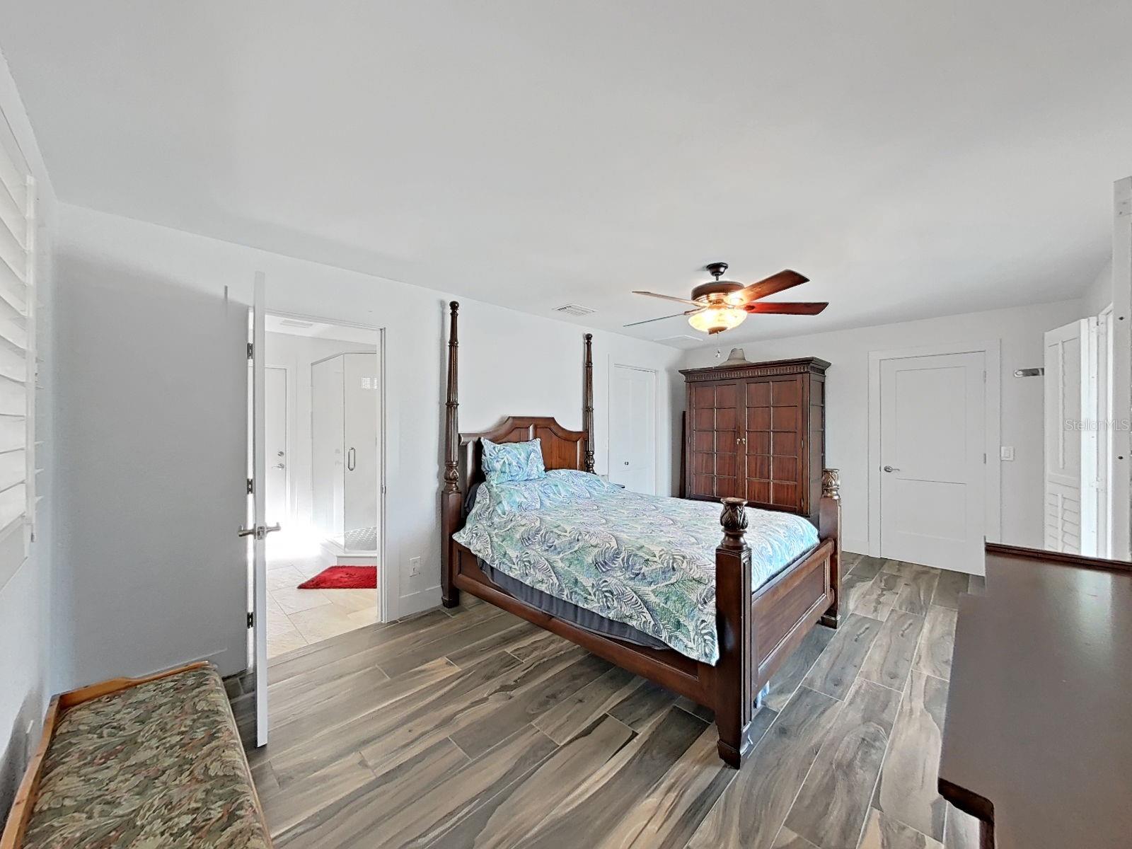 OAKHURST SHORES 2ND ADD - Residential